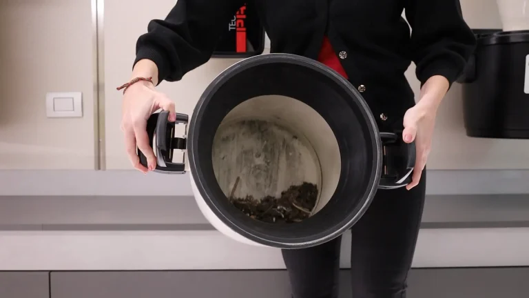 Dove finisce la polvere in un impianto aspirapolvere centralizzato? La risposta ti sorprenderà