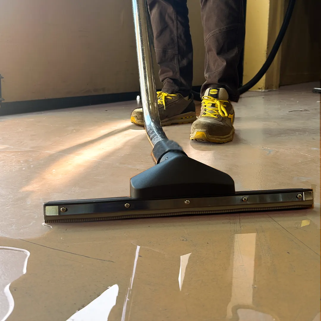 Spazzola per liquidi e sversamenti industriali